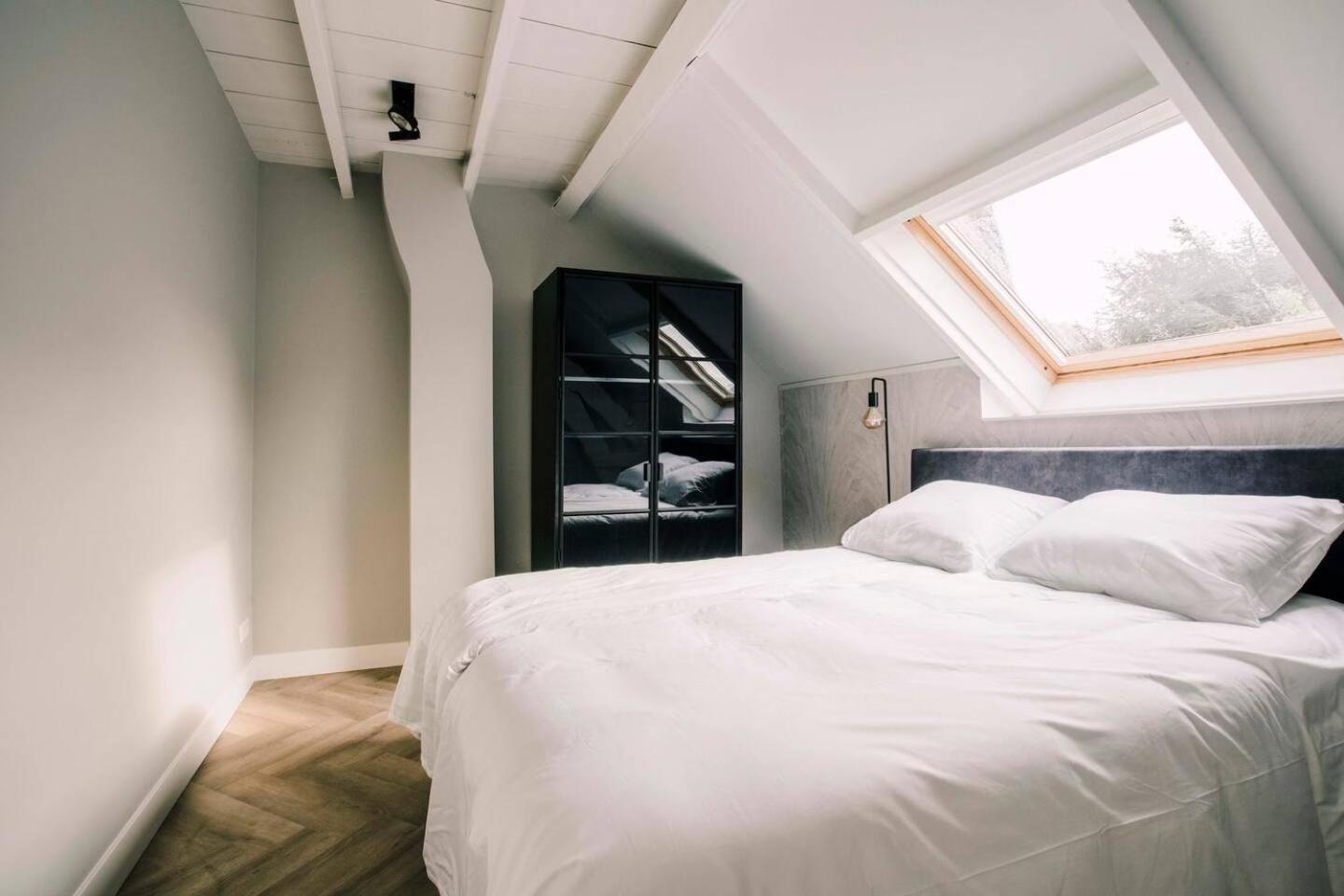 Stadsvilla Luxurious 3 room loft met airco Willem 2 Tilbourg Extérieur photo